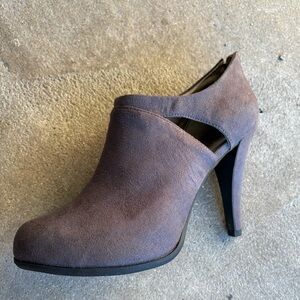 Gray Booties, NWT. Size 7.5